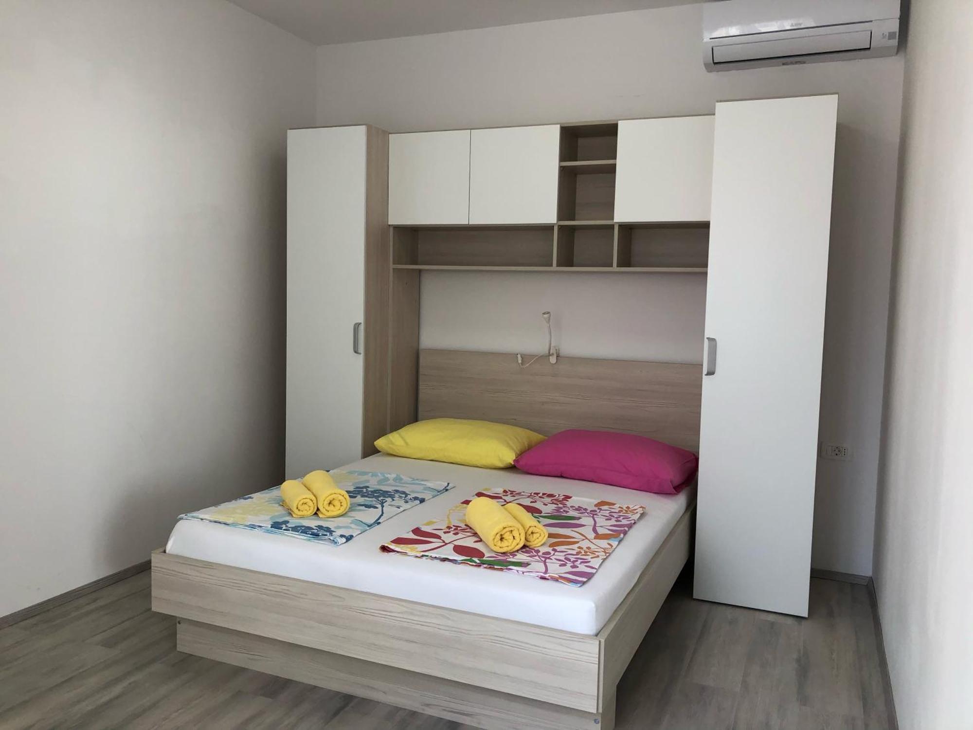 איזולה Apartments & Rooms Nardin מראה חיצוני תמונה